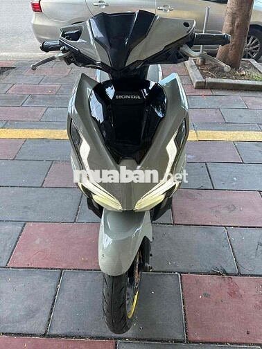 Honda Air Blade 125 Thể thao màu Xám