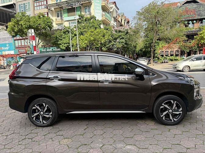 Mitsubishi Xpander 1.5 Premium 2022 Nâu 7 vạn km