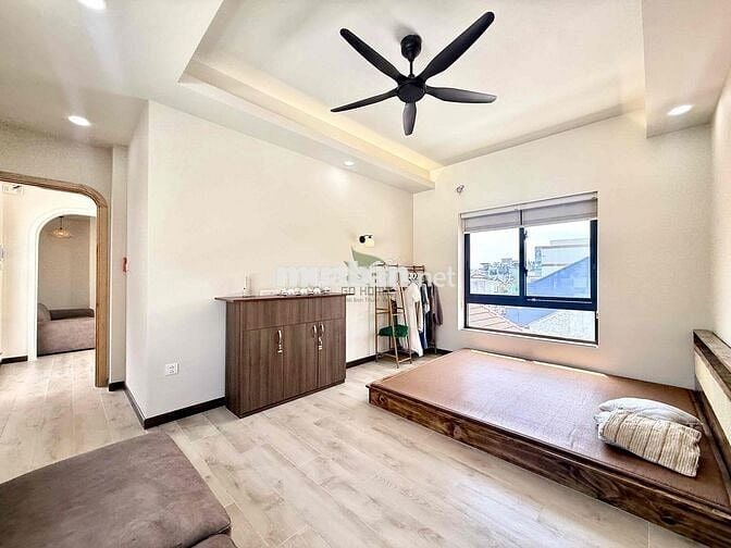 CHO THUÊ NHÀ MỚI PHÍA BẮC NT 4 PN GIÁ 25 TRIỆU/THÁNG