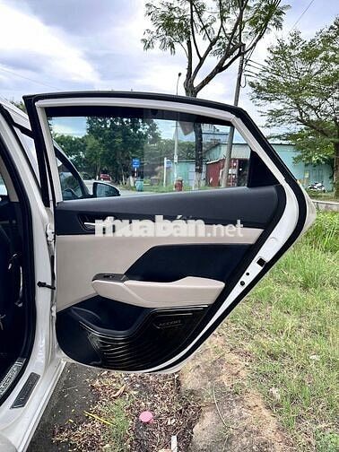 Hyundai Accent 2019 AT Trắng Đẹp Căng Đét