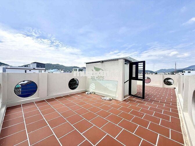 CHO THUÊ NHÀ MỚI PHÍA BẮC NT 4 PN GIÁ 25 TRIỆU/THÁNG