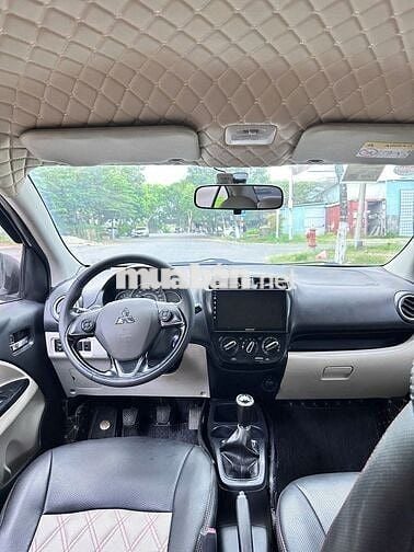 Mitsubishi Attrage 1.2 MT 2017 Trắng xe zin đẹp
