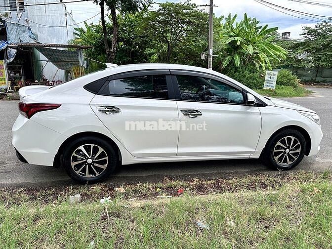 Hyundai Accent 2019 AT Trắng Đẹp Căng Đét