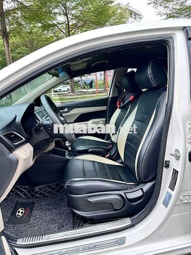 Hyundai Accent 2019 AT Trắng Đẹp Căng Đét