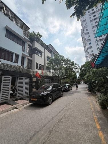 Bán nhà khu phân lô Liền Kề vip ngõ 183 Hoàng Văn Thái, 84m2, 29 tỷ.