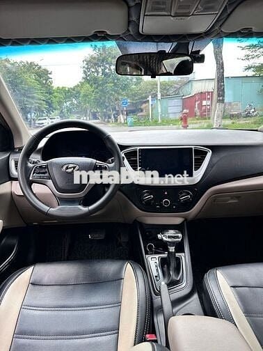 Hyundai Accent 2019 AT Trắng Đẹp Căng Đét