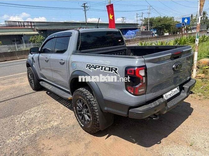 Ford Raptor 2023 Xám