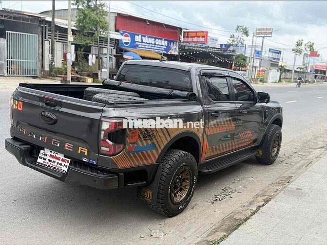 Ford Ranger XLS 2022 Xám đồ chơi hơn 100 củ
