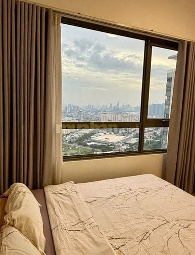 49m2/CH thang máy lầu 9 1tỷ960. Sổ sẵn ở liền.2pn Nguyễn văn trỗi ,SHR