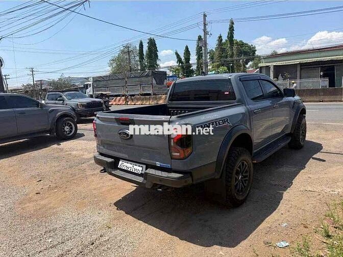 Ford Raptor 2023 Xám