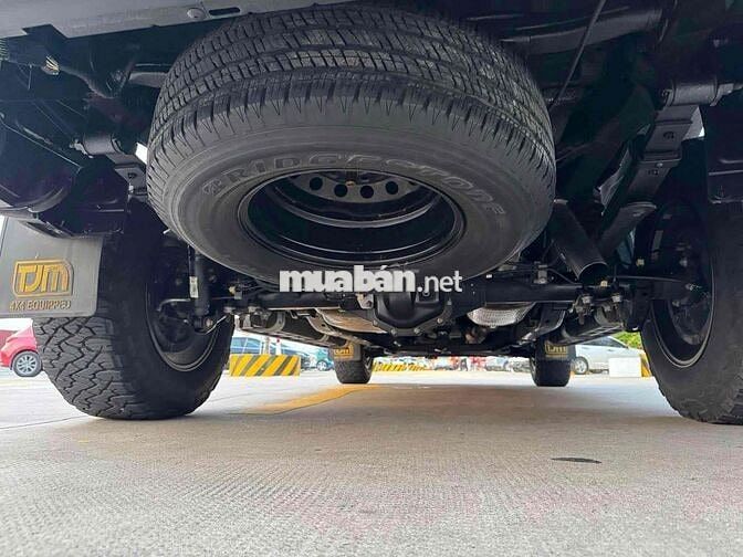 Ford Ranger XLS 2022 Xám đồ chơi hơn 100 củ