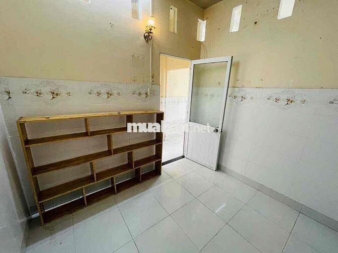Nhà trệt nguyên căn 4x17m 02phòng hẻm ô tô 388 Nguyễn Văn Cừ
