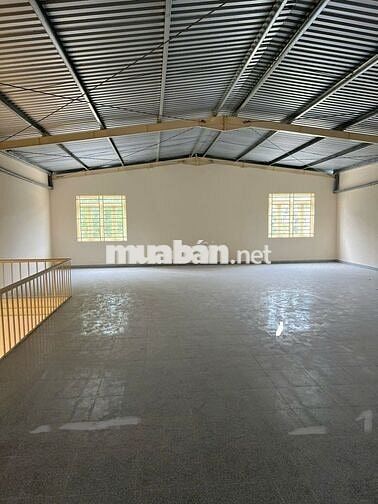 Xưởng DT 10x45, 01 lầu, mặt tiền XTS 38, gần chợ chữ S, QL22 Hóc Môn
