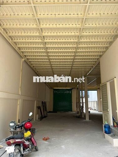 Xưởng DT 10x45, 01 lầu, mặt tiền XTS 38, gần chợ chữ S, QL22 Hóc Môn