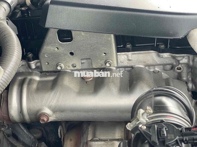 Toyota Fortuner 2022 2.4L 4x2 AT máy dầu tự động