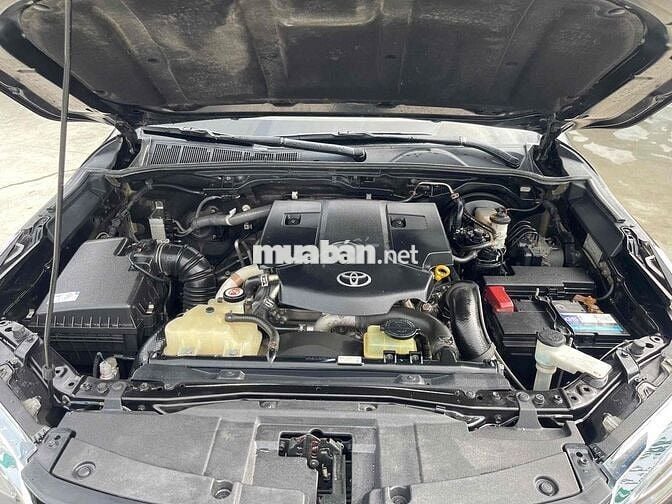 Toyota Fortuner 2022 2.4L 4x2 AT máy dầu tự động