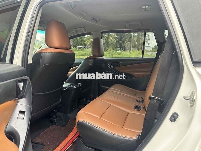 Toyota Innova E 2017 Trắng 7 chỗ