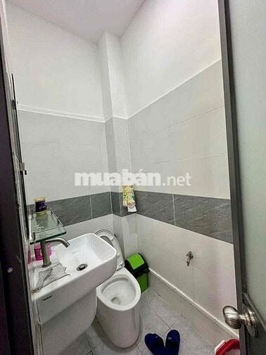 CHO THUÊ NHÀ ĐỖ THÚC TỊCH P12 GÒ VẤP NGAY QUANG TRUNG VÔ