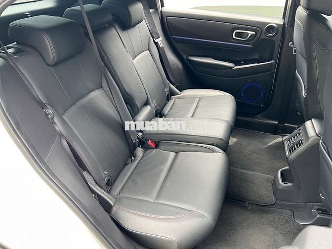 Honda HR-V RS 2022 Trắng 25.000 km
