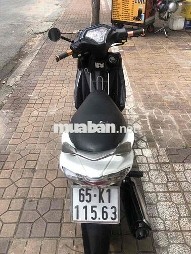 Suzuki Axelo Thể thao Xanh trắng