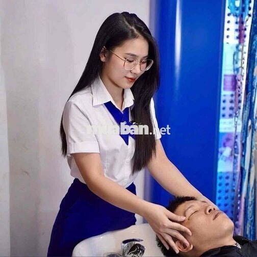 TUYỂN SKINNER THỢ GỘI 30SHINE PHỔ QUANG,PHÚ NHUẬN