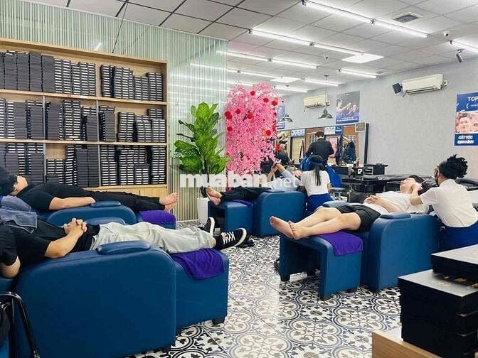 TUYỂN SKINNER THỢ GỘI 30SHINE PHỔ QUANG,PHÚ NHUẬN