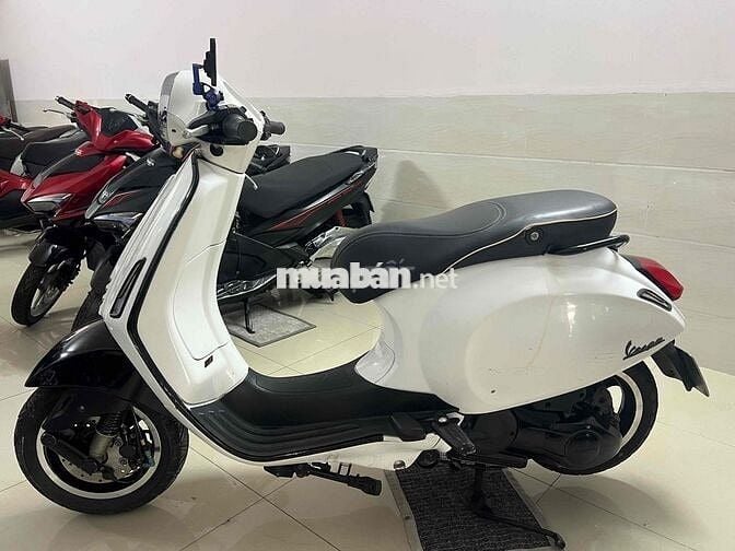 Piaggio Vespa 2015 Trắng