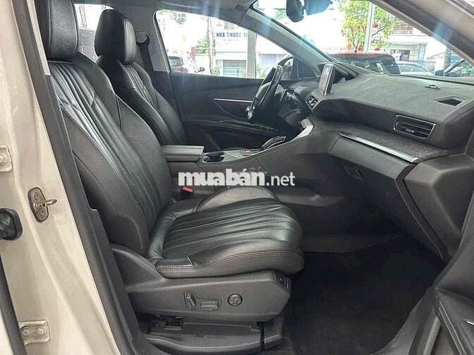 Peugeot 5008 1.6AL 2018 Trắng Tự động 136.000 Km