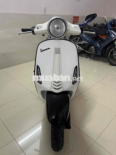 Piaggio Vespa 2015 Trắng