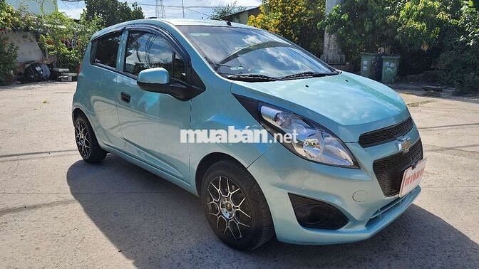 Chevrolet Spark 1.2 đời 2017 Xanh ngọc