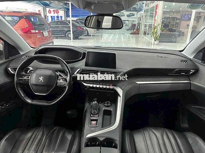 Peugeot 5008 1.6AL 2018 Trắng Tự động 136.000 Km