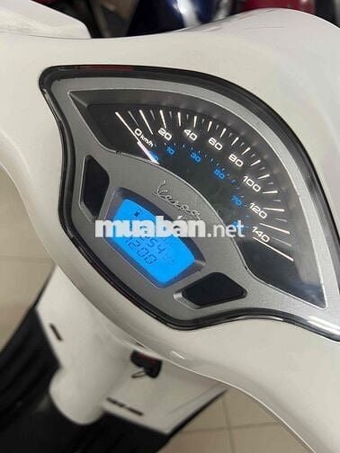 Piaggio Vespa 2015 Trắng