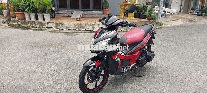 Yamaha Nouvo 4 Đen, Đỏ bs95