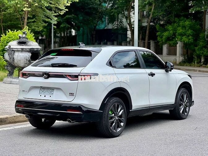 Honda HR-V RS 2022 Trắng 25.000 km