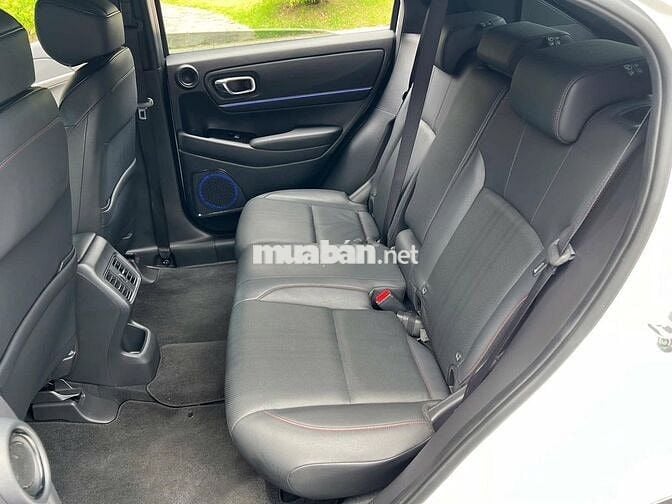 Honda HR-V RS 2022 Trắng 25.000 km
