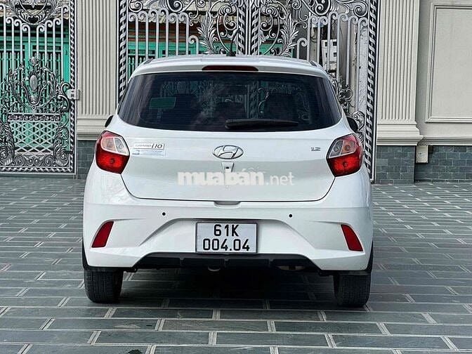 Hyundai i10 AT 2021 Trắng 27000 km Tự động