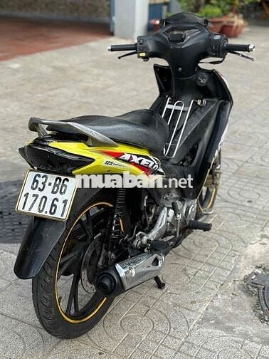 Suzuki Axelo Đen, Vàng cũ
