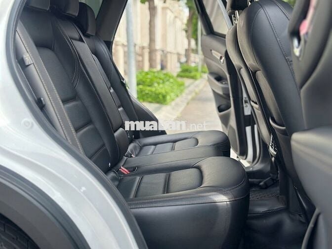 Mazda CX-5 Deluxe 2023 Trắng 26.000km