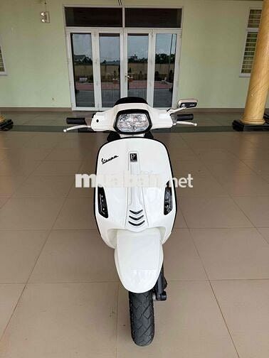 Gia đình cần bán Vespa Sprint 2015