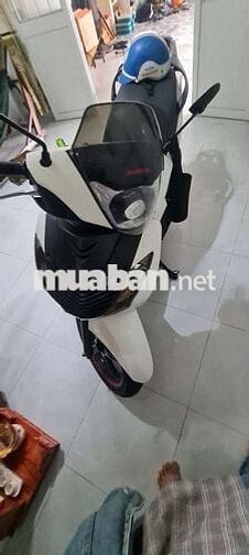 Honda SH 2005 Trắng
