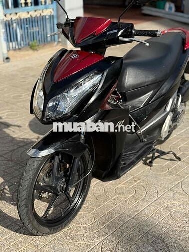 Suzuki Impulse Việt Nam Đen Vàng