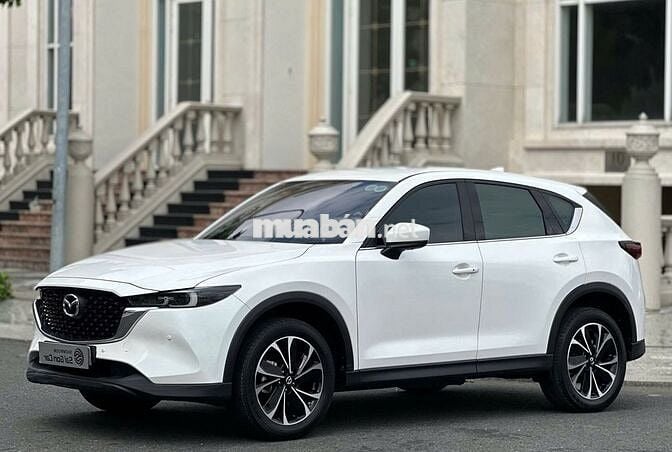 Mazda CX-5 Deluxe 2023 Trắng 26.000km