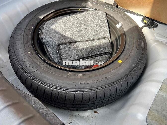 Hyundai i10 AT 2021 Trắng 27000 km Tự động