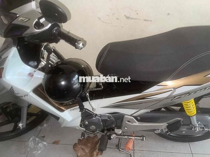 Honda Future X 2011 Trắng Xăng cơ