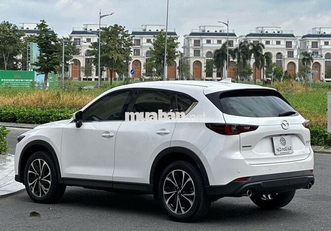 Mazda CX-5 Deluxe 2023 Trắng 26.000km