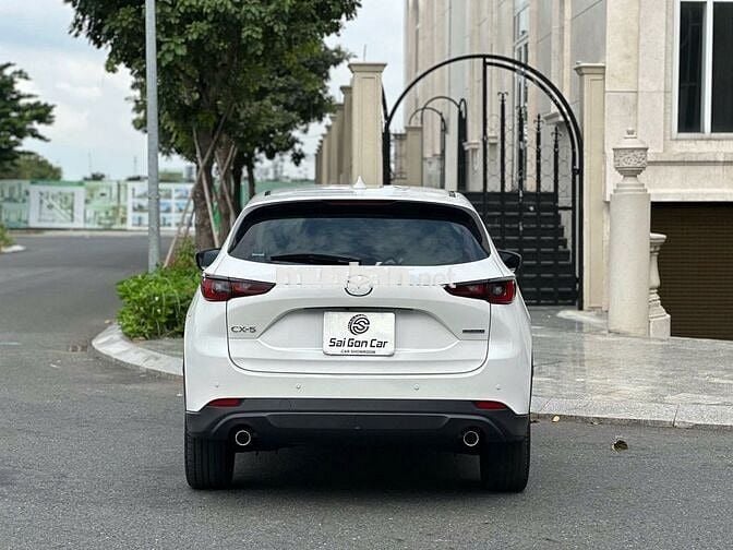 Mazda CX-5 Deluxe 2023 Trắng 26.000km