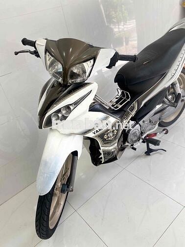 Yamaha Gravita Trắng Xăng