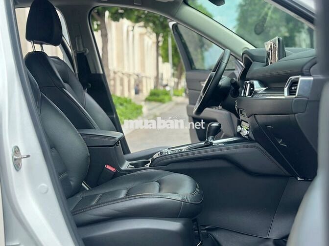 Mazda CX-5 Deluxe 2023 Trắng 26.000km