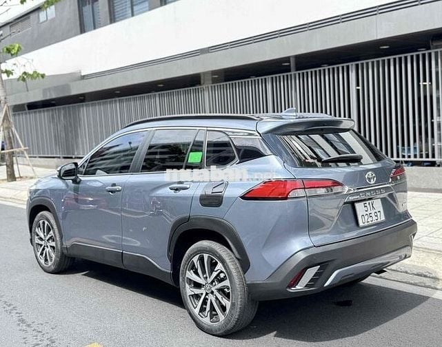 Toyota Corolla Cross 1.8V 2021 nhập thái