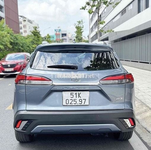 Toyota Corolla Cross 1.8V 2021 nhập thái